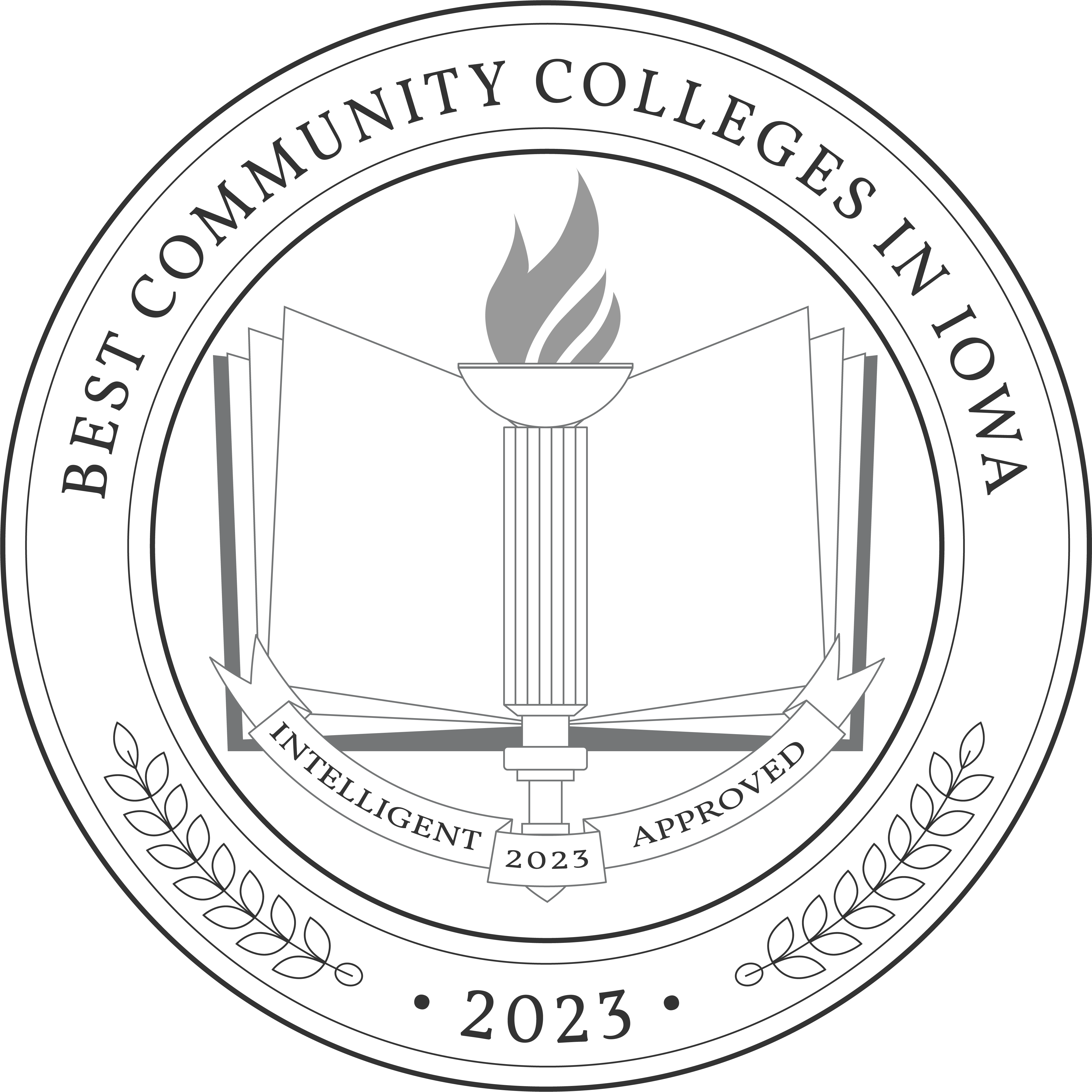 Best Community Colleges In Iowa Badge 2023